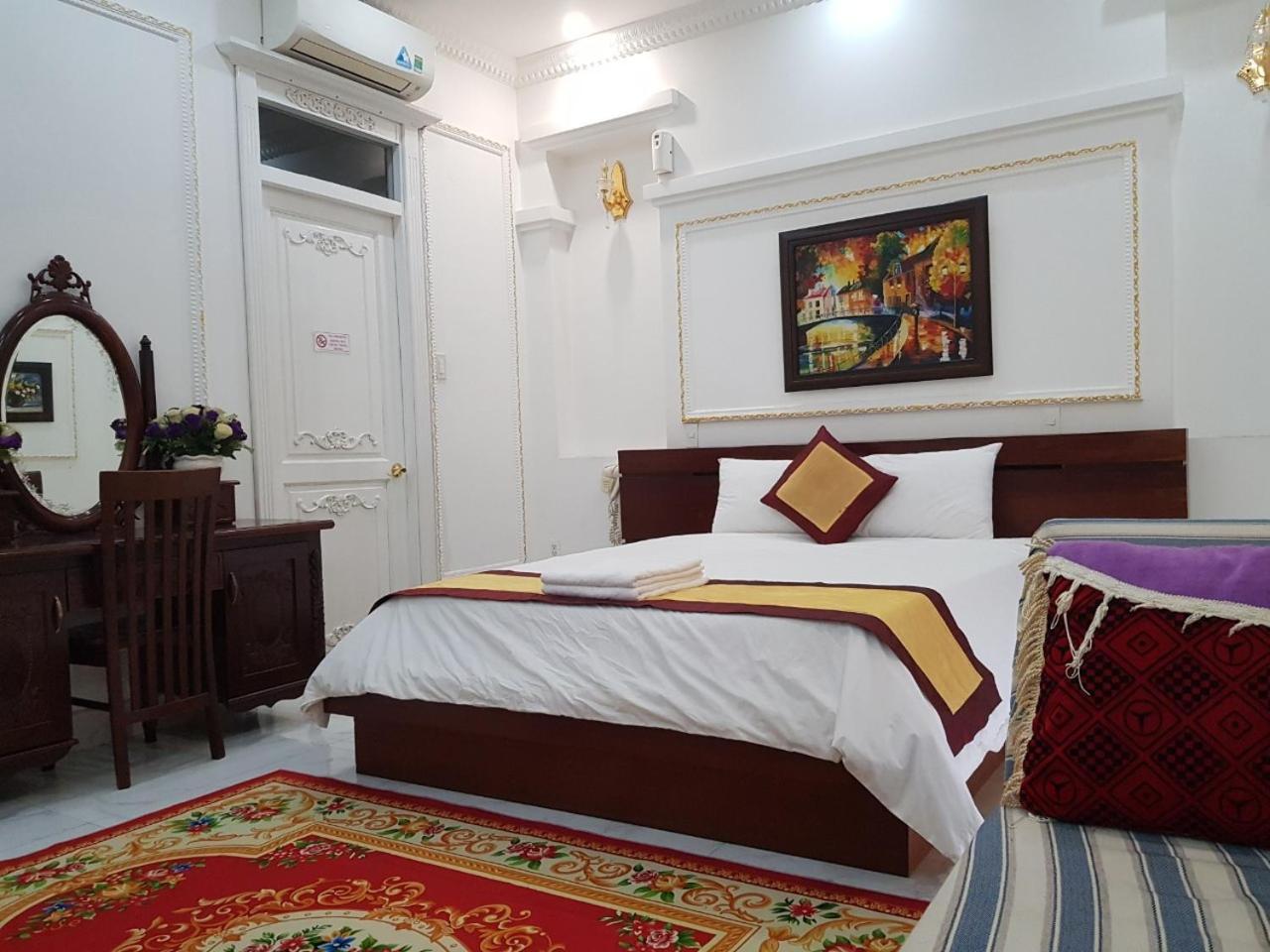 הו צ'י מין סיטי Kim Cuong - Hotel Near Tan Son Nhat Airport מראה חיצוני תמונה